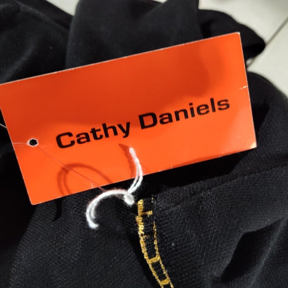 Cathy Daniels Long Sleeve Black W/Gold Trim Medium Blouse with Shoulder Pads NWT - Picture 9 of 10